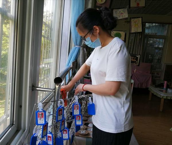 「大河客户端」幼儿园开园前怎么做准备?看惠济区实验幼儿园全园消毒