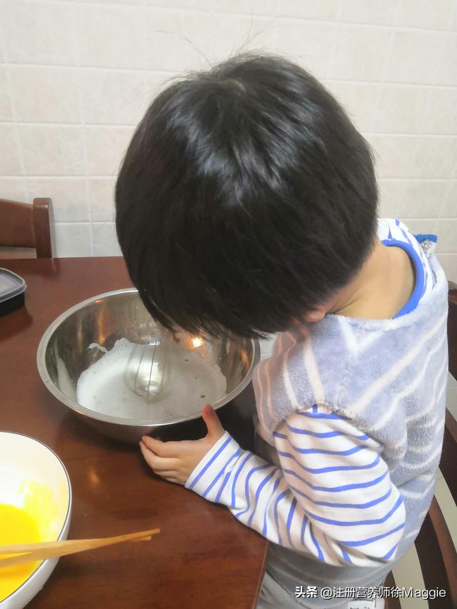 「你的育儿经」幼儿园没开学，在家做饭想秃头，好好吃饭增加抗病力怎么办？