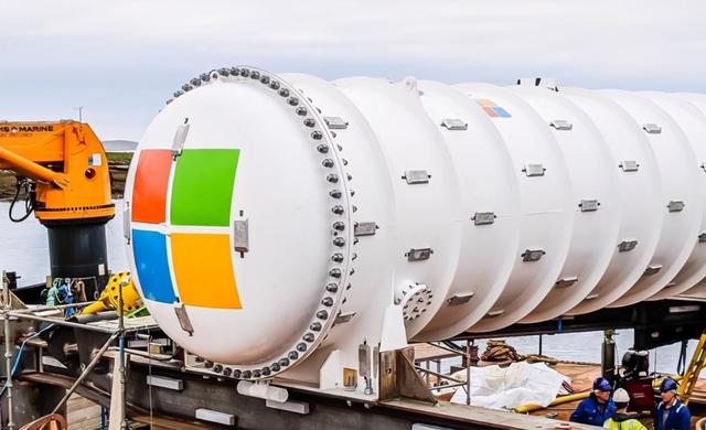 微软将服务器沉入海中，华为直接挖空一座大山，两者谁技高一筹？