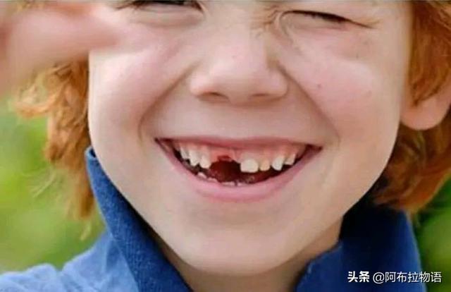 「超级宝妈」父母别扔掉孩子的乳牙，关键时刻能救孩子一命，是真的吗？
