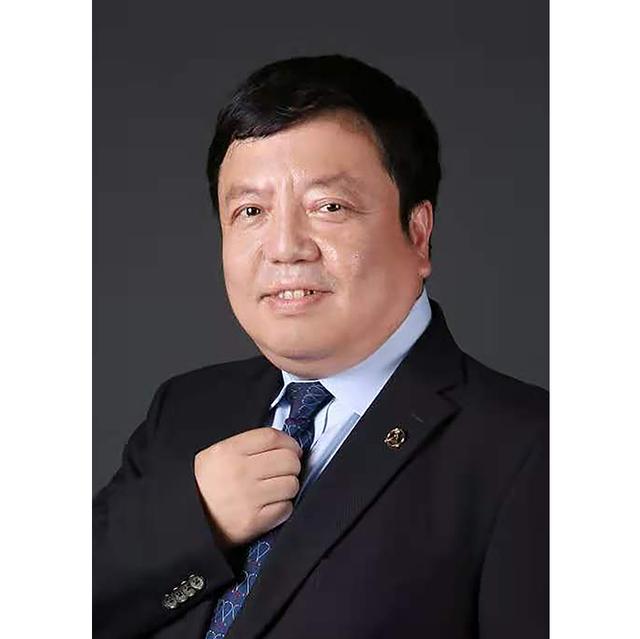 王春生，做遍了困难的心脏手术