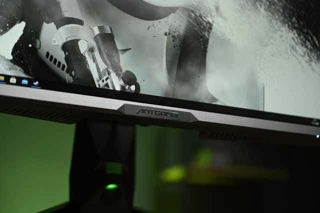 2K高刷居然还有超高色域 这个电竞显示器很专业