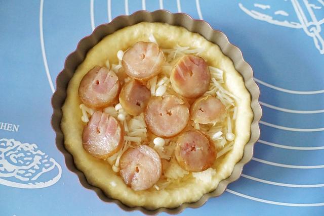 在家自制迷你小披萨，咬一口就满足味蕾，吃一口还想吃