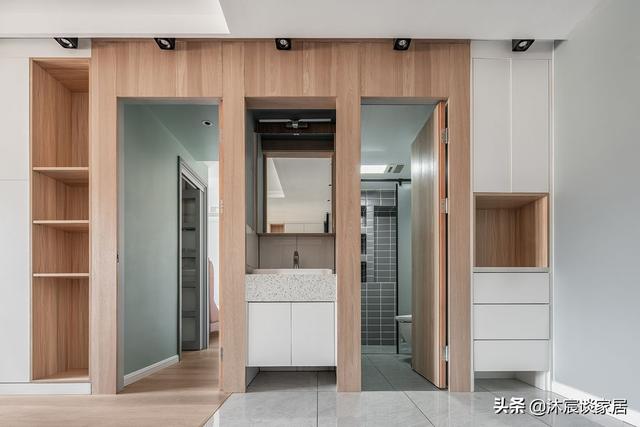 干净清爽，这样的家看着才舒服，像她家这样装，美观实用两不误