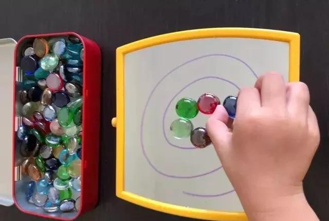 你的育儿经▲数学启蒙难？53个简单好上手的亲子游戏，轻松开启孩子的数学思维