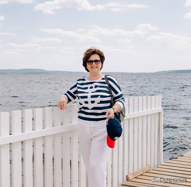 第五大道胖妈不敢穿白色？来借鉴这位俄罗斯博主的穿搭，其实方法就这几个