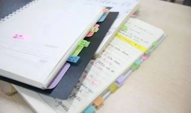 暖先生格调：震惊，那些说没有学习的同学，其实他们在家是这样的