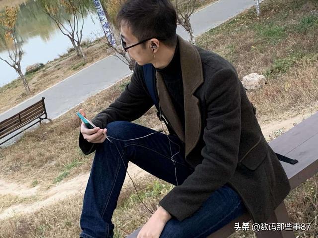 单放机时代的烧油衷情一款169的耳机，只因低音太感人