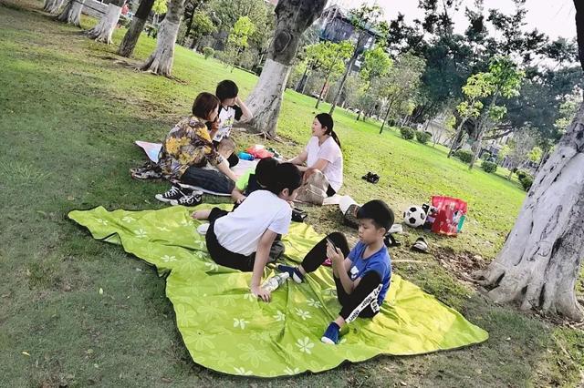 你的育儿经▲冬天孩子易感冒，常吃这款辅食，润肺止咳，宝宝少感冒，雪梨蒸糕
