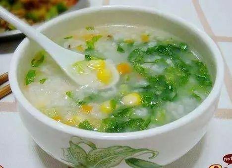 『超级宝妈』催乳不必大鱼大肉，这几道“下奶粥”才是产妇最爱！