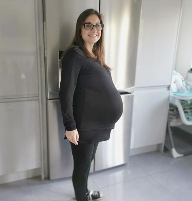 超级宝妈|不孕女罕见生下一模一样3胞胎，概率为2亿分之一