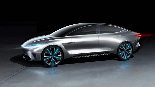 配备折叠中控屏，自动驾驶？荣威又一款新车即将亮相广州车展