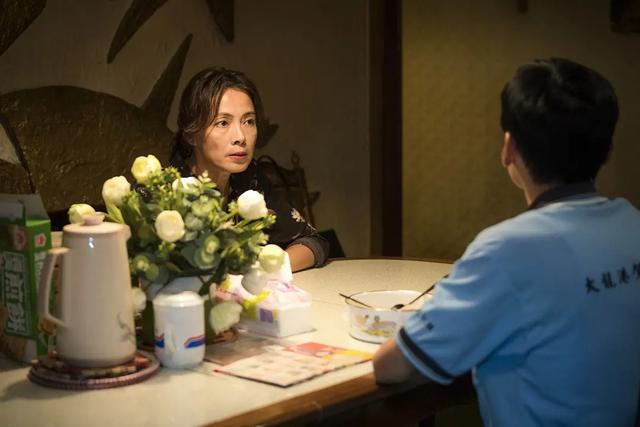 「超级宝妈」《阳光普照》：人生就像开车上路，要握紧手中的方向盘