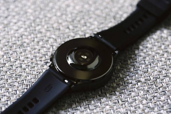 HUAWEI WATCH GT 2 Pro：独具气质，更具专业