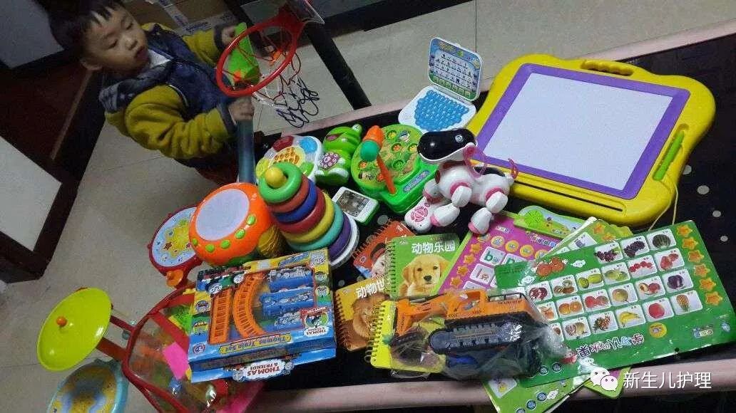 暖先生格调▲这4种玩具，孩子再喜欢也别买！威胁到宝宝生命！
