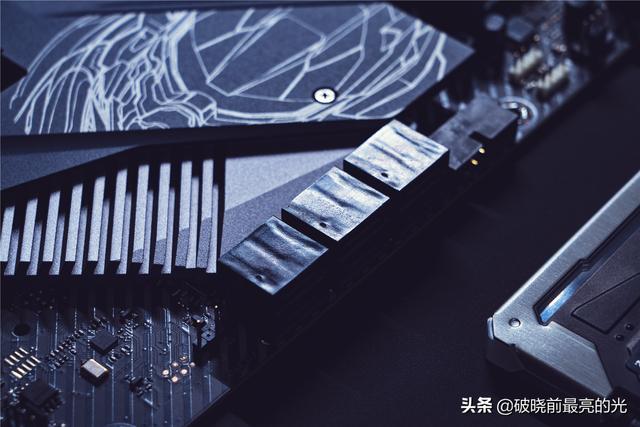 真旗舰？iGame Z490 VulcanX的科学开启指南