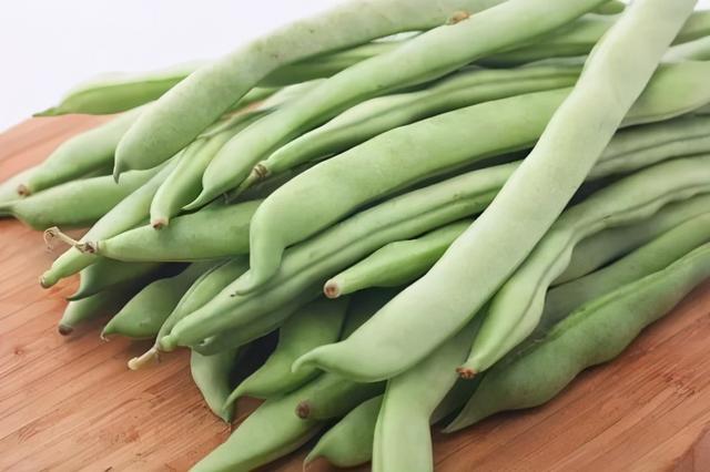 炖豆角，看着简单不会真做不好，牢记3点，才能鲜香下饭滋味浓郁