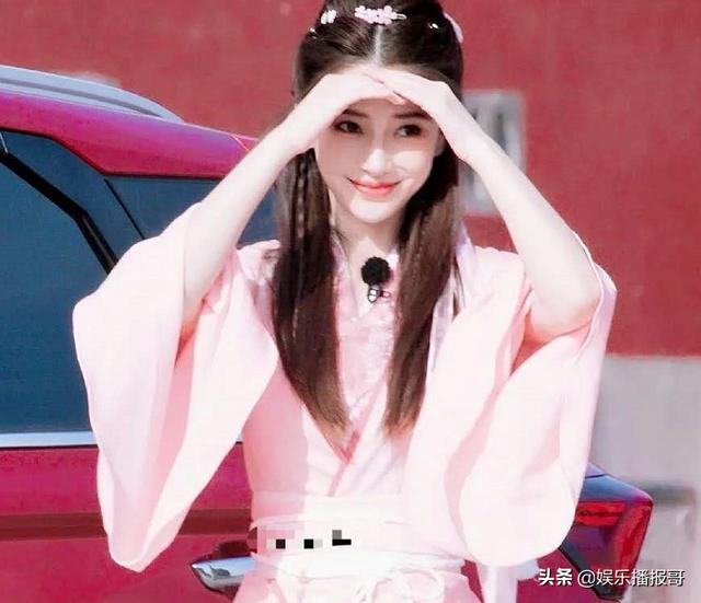 baby上综艺再现古装造型,甜美灵气惹人怜,网友:不演戏都还好|9号放映厅