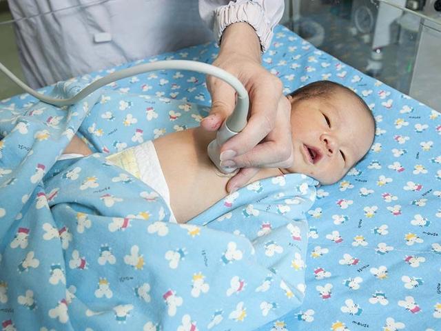 超级宝妈|孩子有心杂音，就是有心脏病吗？可能患先心病的常见征兆