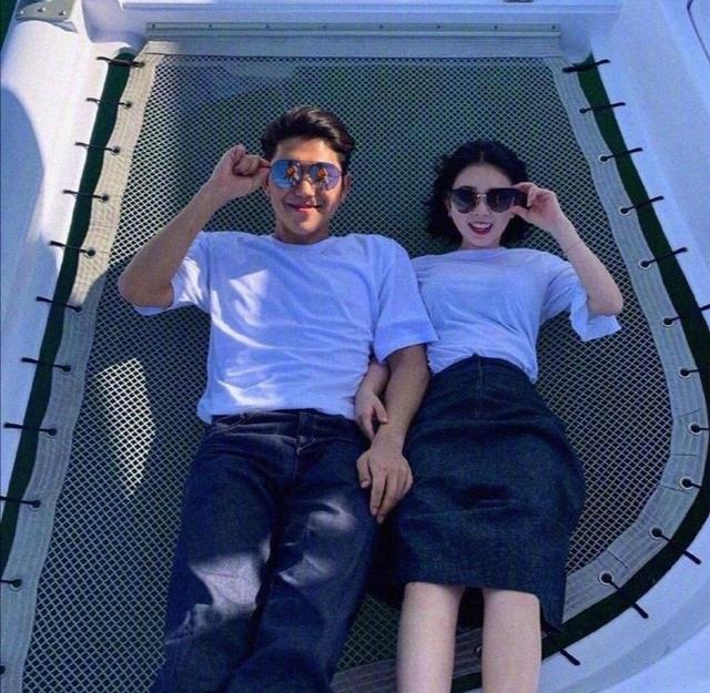 第五大道情侣穿搭来了，走在街上又是甜甜的一对，收藏起来和你另一半穿吧