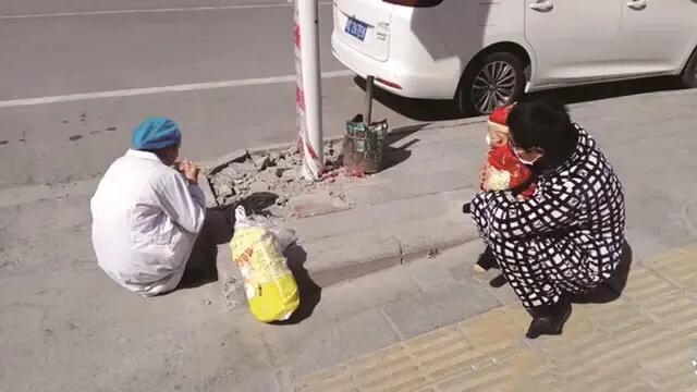 #超级宝妈#疫情时期，当我们对孩子没有耐心的时候，请看看这些照片