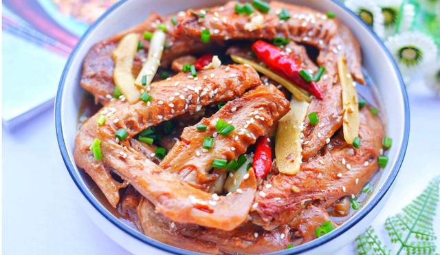 电饭锅也能做卤味？赶紧学会给家人做，解馋小零食