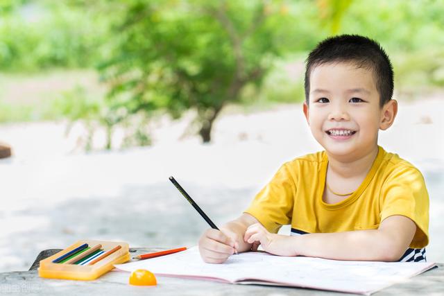 安全港|孩子越催越磨蹭怎么办？家长可以试试这三个方法