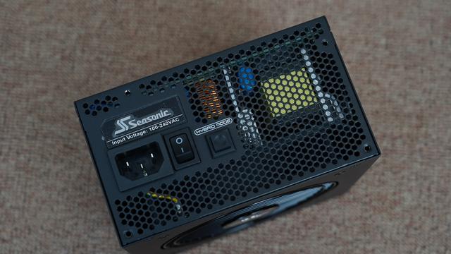 AMD ZEN3有多牛？看完这台5800X打造的主机就知道了