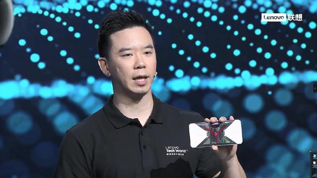 拯救者电竞手机透明版亮相，这个设计绝对炸街