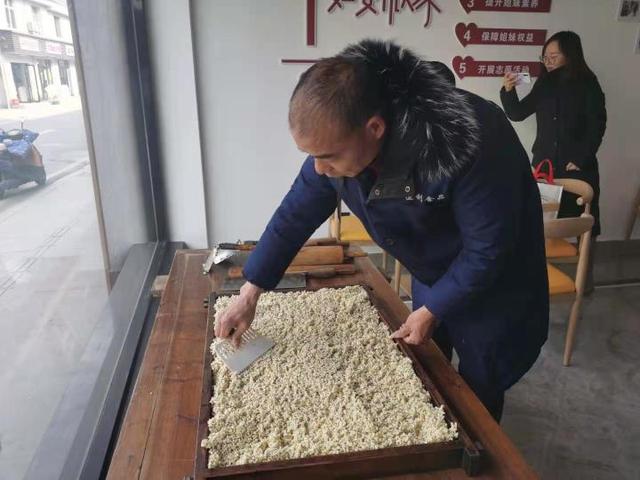 晒鱼干，做冻米糖！建德大洋镇年味扑面而来