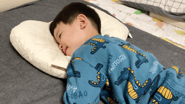 果儿养生：「私人订制」的儿童枕头，也太厉害了吧