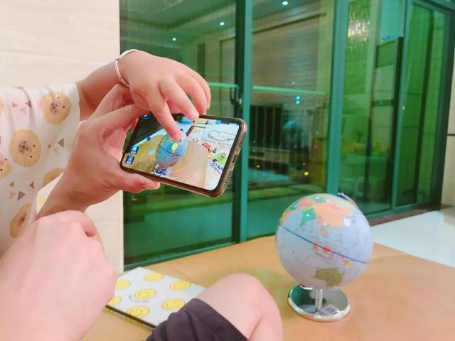 「超级宝妈」泰国3分钟短片爆火:父母对待孩子的方式,决定他一生的高度