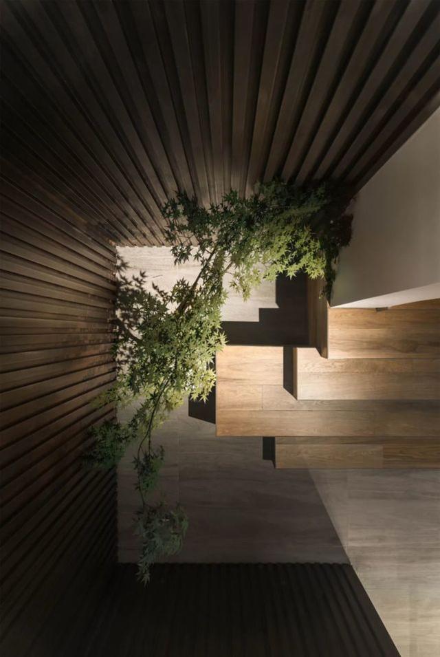 下沉式客厅+小花园，这个300㎡复式的家太治愈了吧