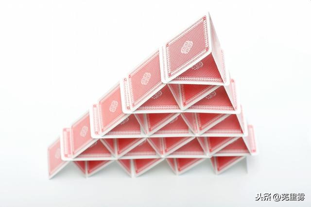 「你的育儿经」纸牌类游戏，宅家孩子自娱自乐