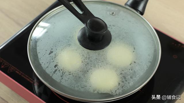 【你的育儿经】宝宝嫌辅食没味道？用它加加味，你比宝宝都爱吃
