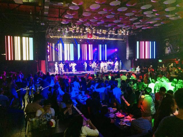 玩乐足迹▲夜生活最丰富的亚洲国家,被誉为男人天堂,不适合带女朋友一起去