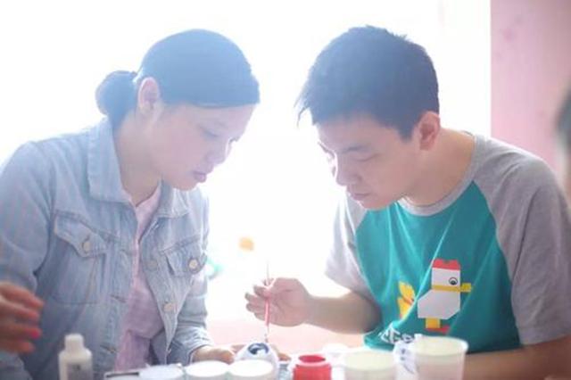 「超级宝妈」“奶完孩子掀了桌子”,产后这4种家庭冷暴力,希望你没遇到过