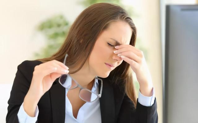 起床前4种“表现”，若你一个不占，恭喜你，肝还不错