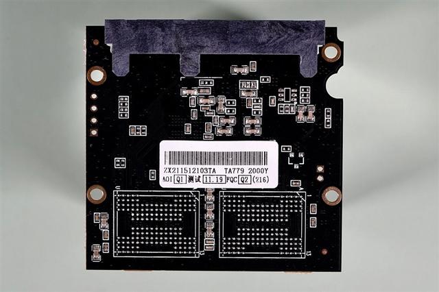 长江存储原厂颗粒+国产主控！铭瑄太极512GB SSD评测