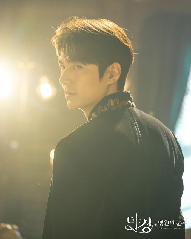 韩剧《The King》遇冷,是李敏镐失了皇冠,还是金恩淑丢了笔|文汇网