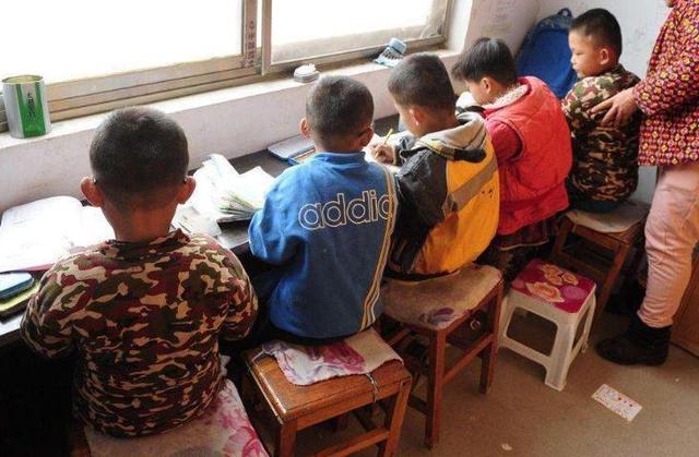 我们的那些年|准妈妈肚子大如“脸盆”，产检后发现怀上5胞胎，老公：造孽啊