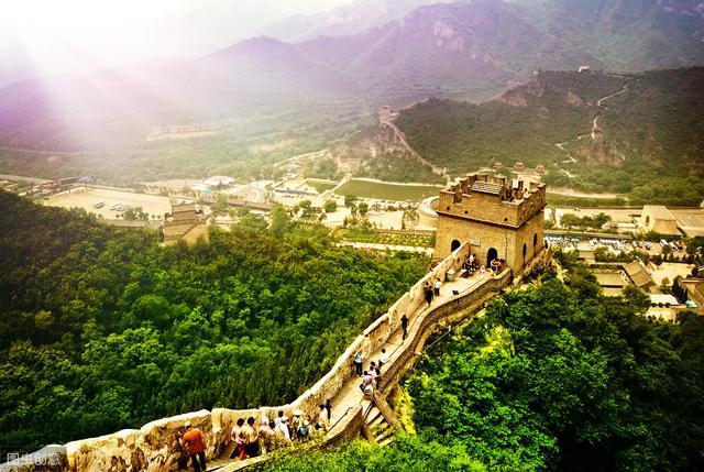 「你的育儿经」带孩子出游是“浪费钱”吗?国内这八个亲子旅游的热门地值得走走