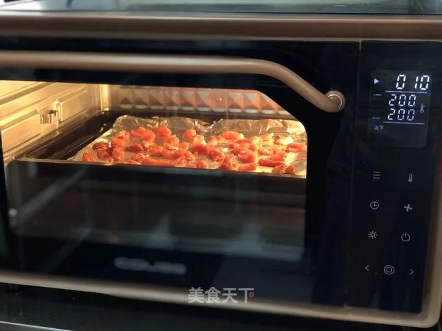 自制家庭版披萨，真材实料，好吃又健康！一点不比餐厅卖的差