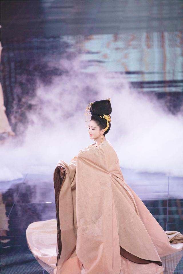 江苏卫视|倒计时1天！超级限定合作，只在6月16日江苏卫视天猫超级晚