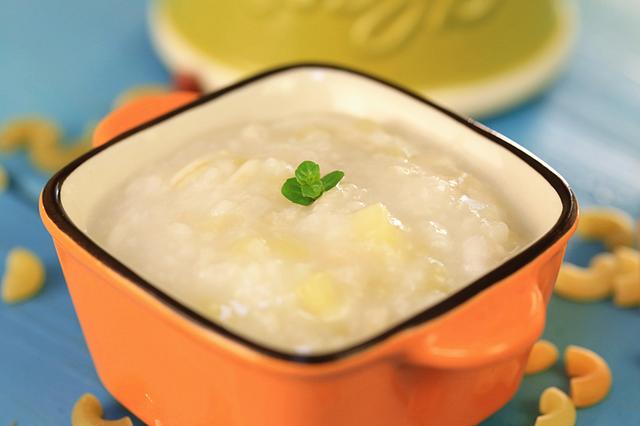 冬天要多喝粥，莲藕燕麦粥，营养滋补，我家每周都喝