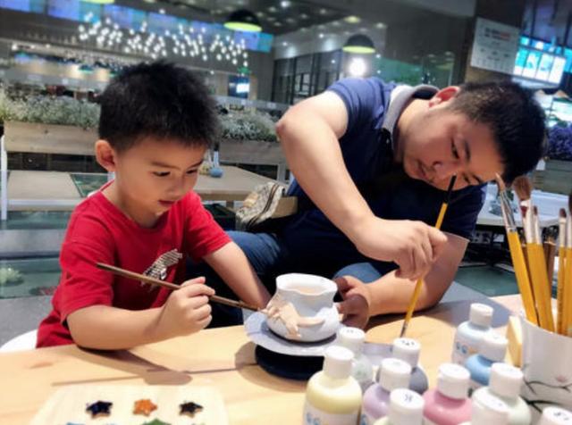 “看看你，啥都不会”，家长亲手扼杀孩子兴趣，却指责孩子不成器