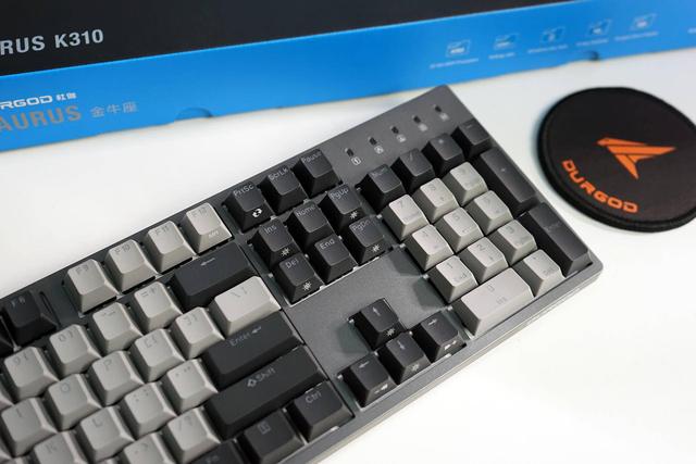 杜伽K310白光限定版：满足玩家所需，打造实用机械键盘首选