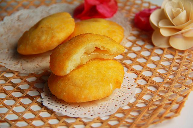 冬天就馋这个美食，做法简单，外酥里软，80后儿时的零食