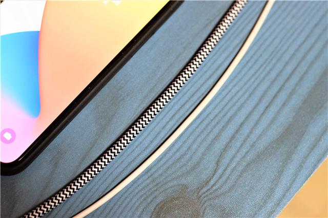 白色iPhone 12到了，保护套、快充头种草也到了