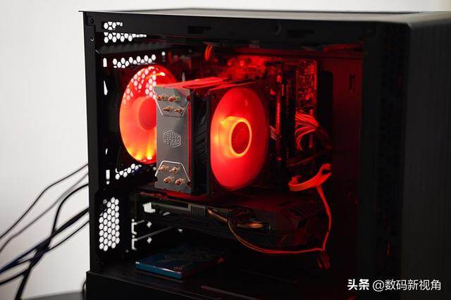 酷冷至尊智瞳MB400L侧透机箱助力旧平台轻松升级带光主机